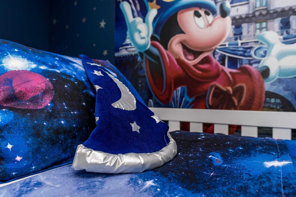 Posh and Spacious 3BD Condo With Patio, Pond View and Close to Disney! #3sl108 - Image 3