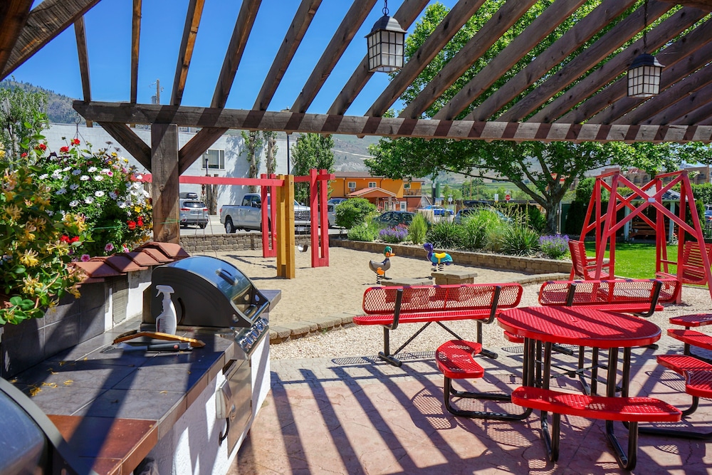 Sandy Beach Suites