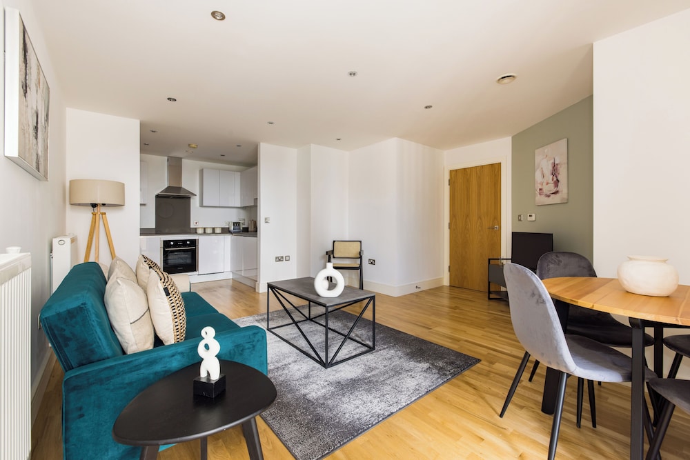 Modern 1 bed flat in Greenwich