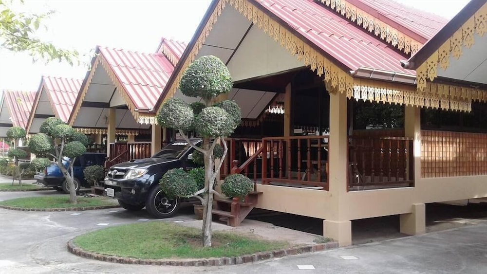 Sukthawee view 2