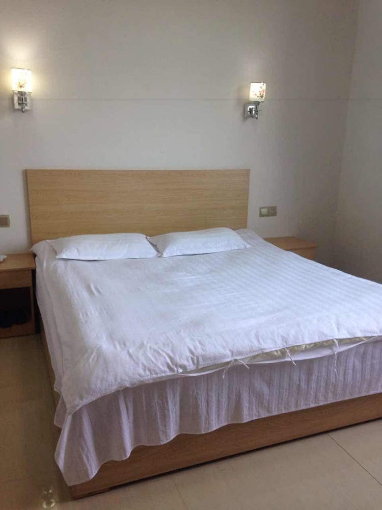 Wuyuan Jiangling View Inn