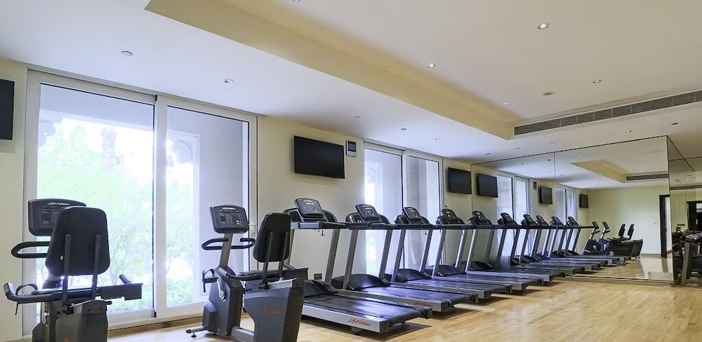LUX The Grandeur Palm Garden View Suite
