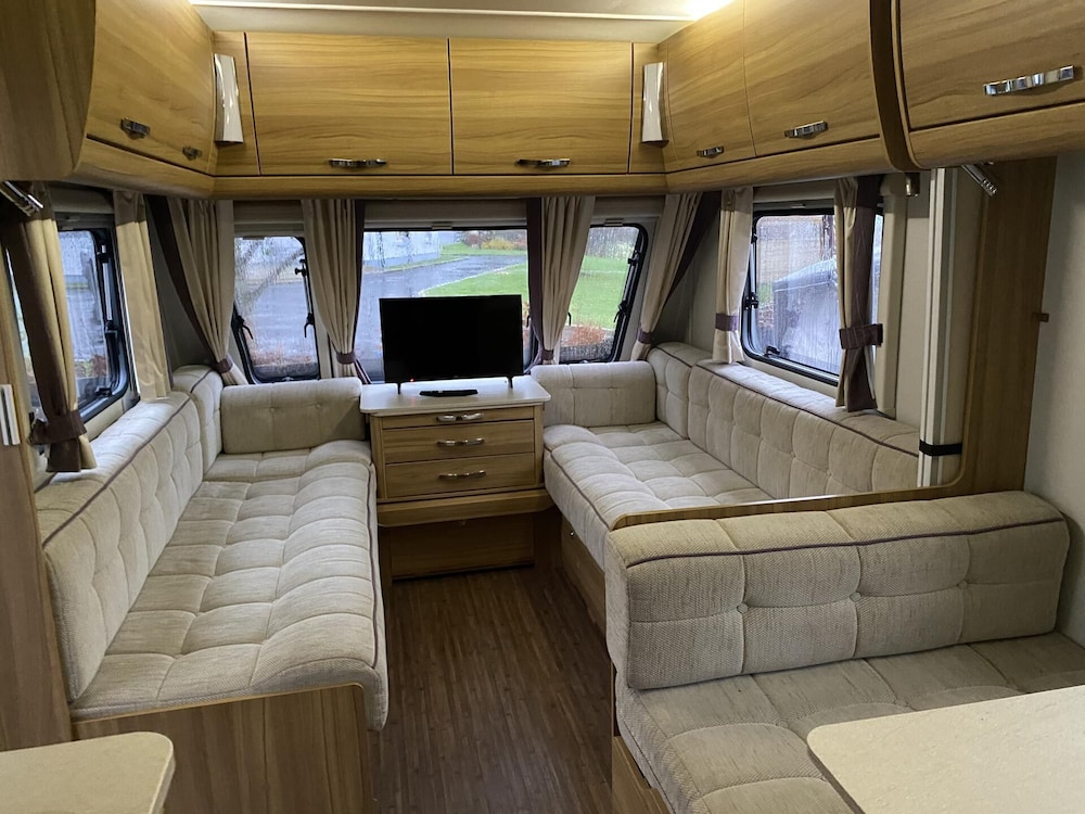 Rostrevorvalley Caravan Experience Private Hottub
