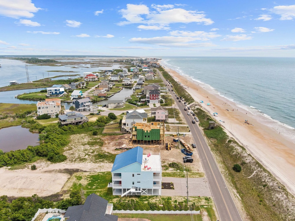 Dune Our Thing by Topsail Realty