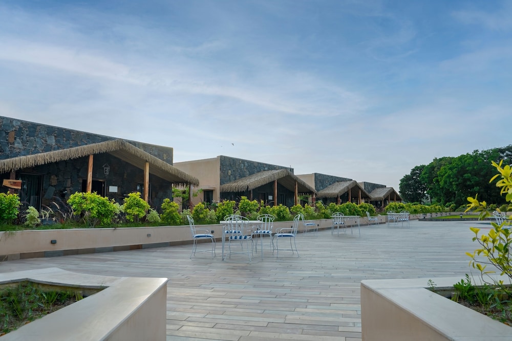 Vallora Retreat Jawai Luxuria by Moustache