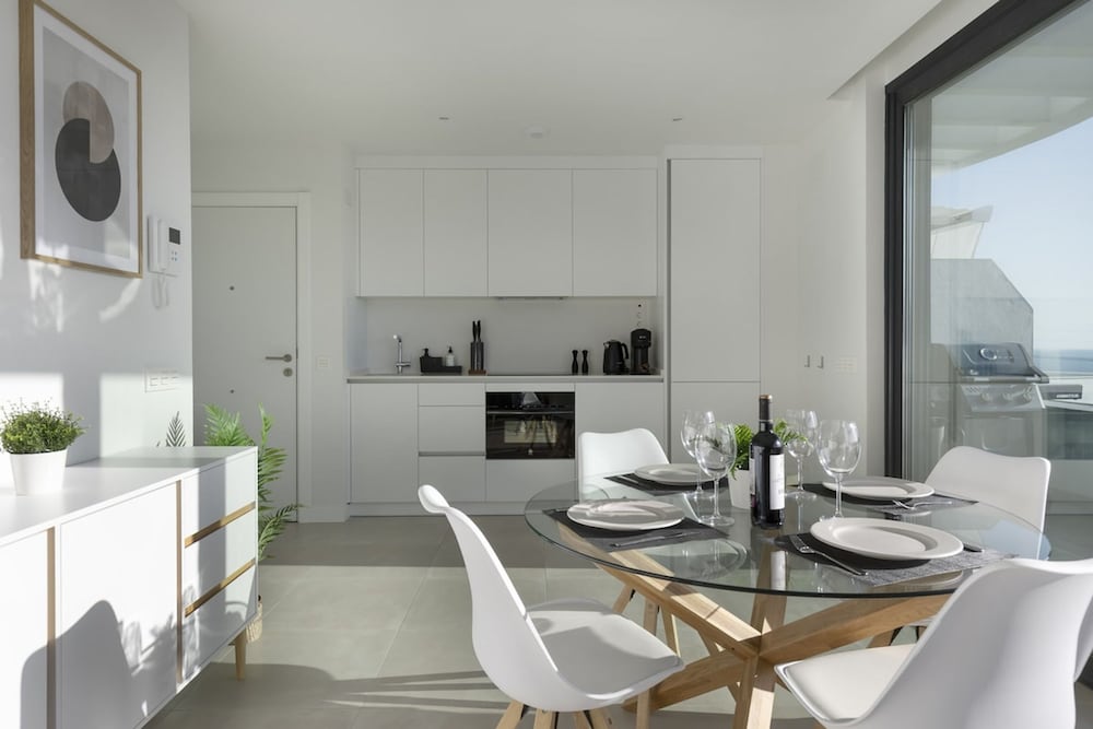 Sunset Top Floor Apartment Higueron