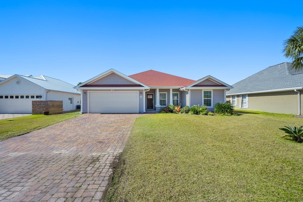 Lakeside Dream 4 Bedroom Home