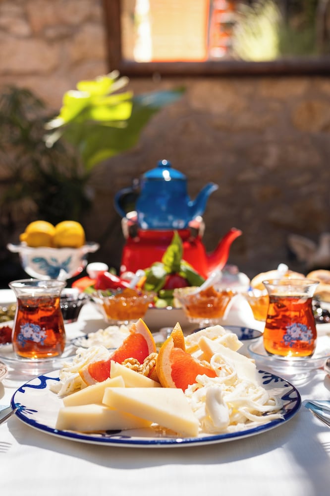 Alacati Eski Ev Hotel - Image 8