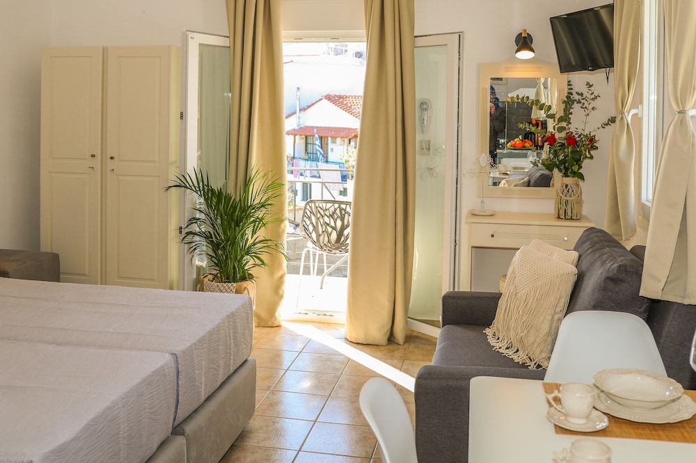 La Fleur view 2