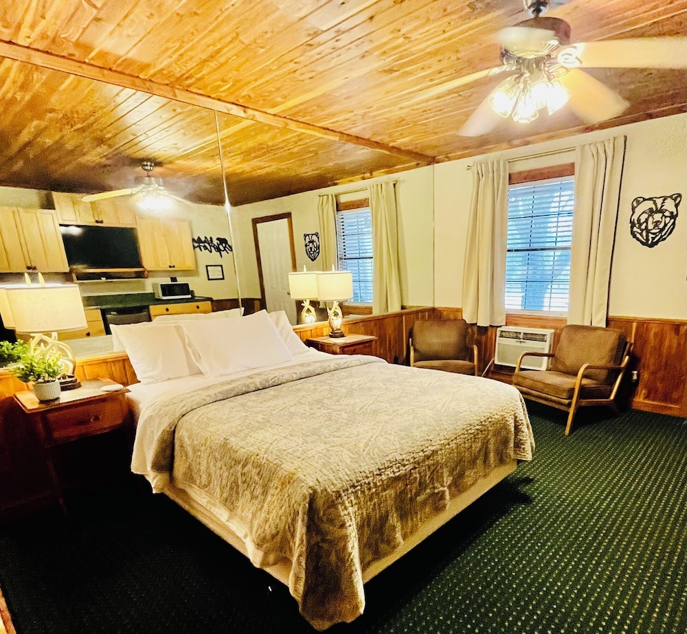 Bear Inn Retreat
