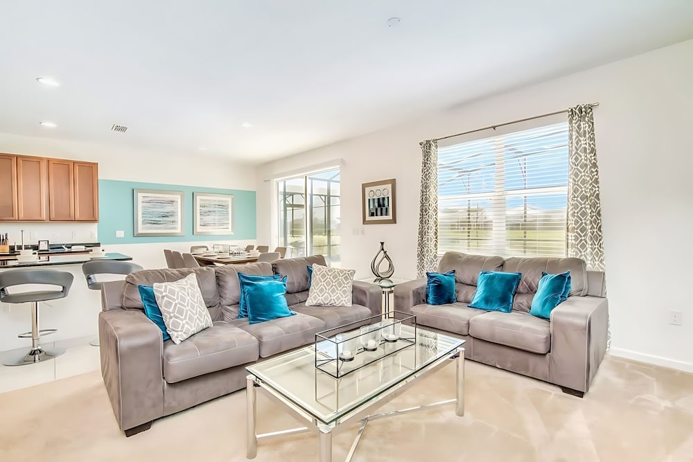 Upstay Lakefront Home w Pool Cinema Games BBQ