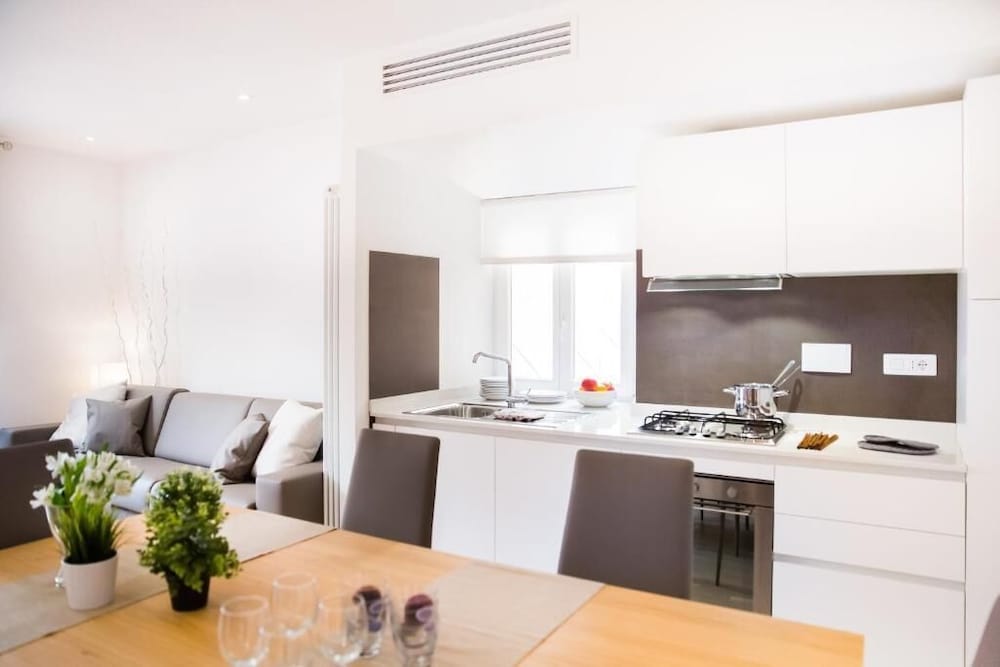 Grand Master Suites