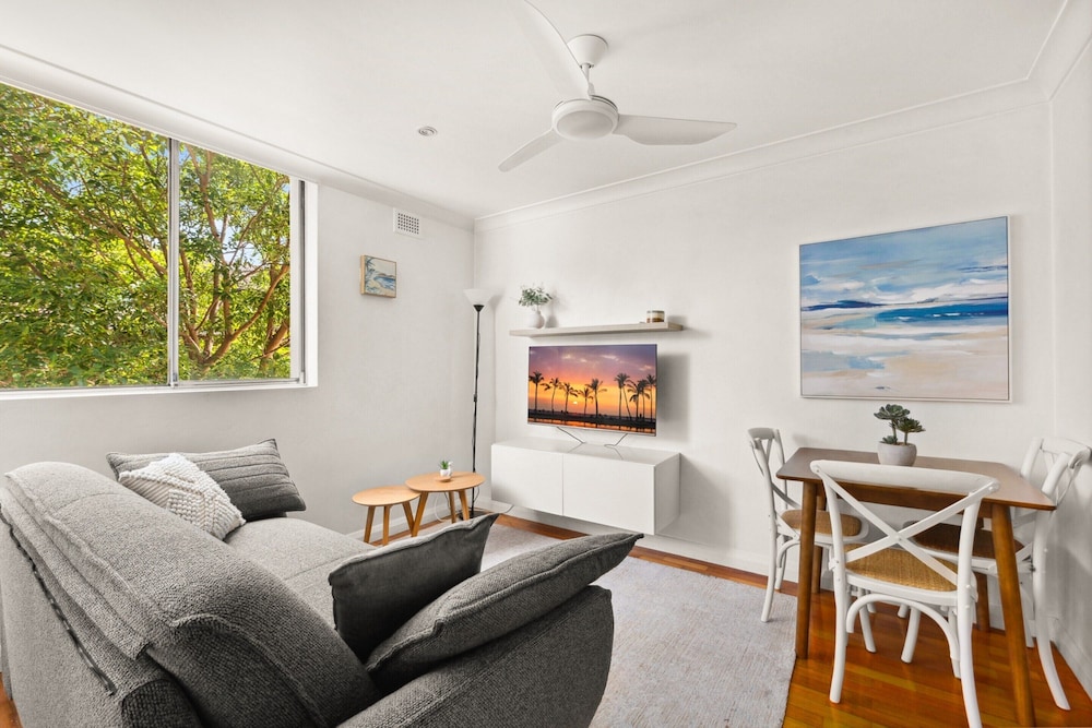 Stylish Studio in the Heart of Vibrant Surry Hills