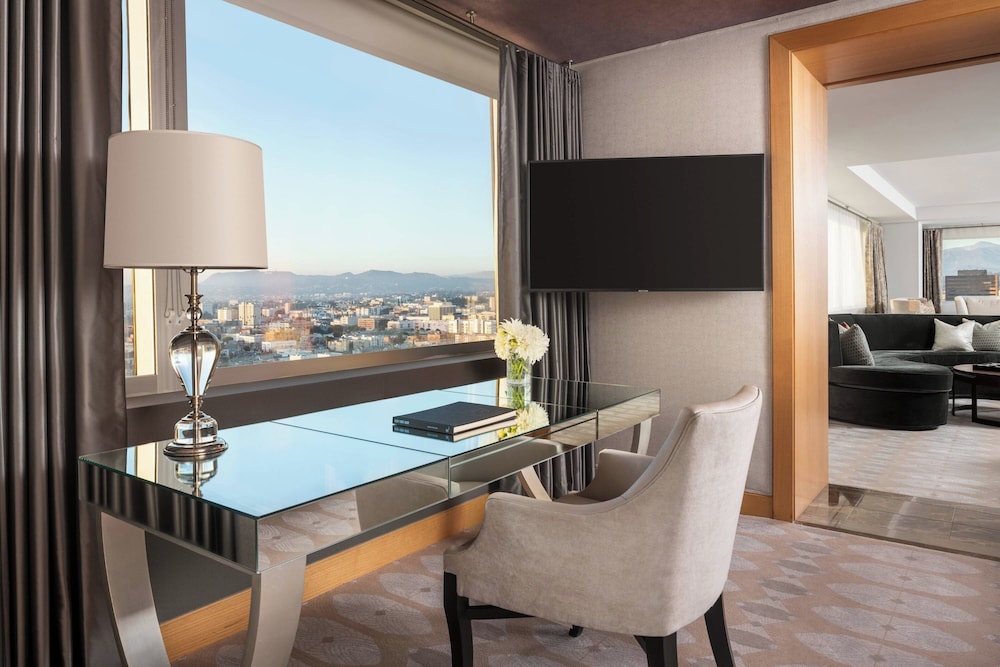 The Ritz-Carlton, Los Angeles 2