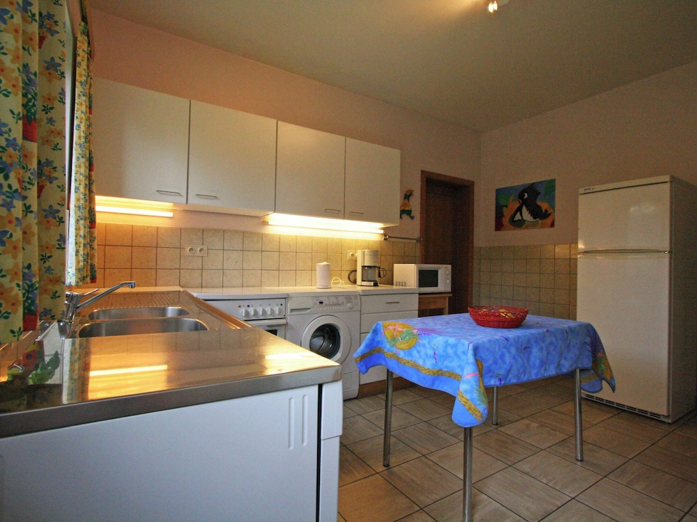 Cozy Holiday Home in Lesterny near Lake view 5