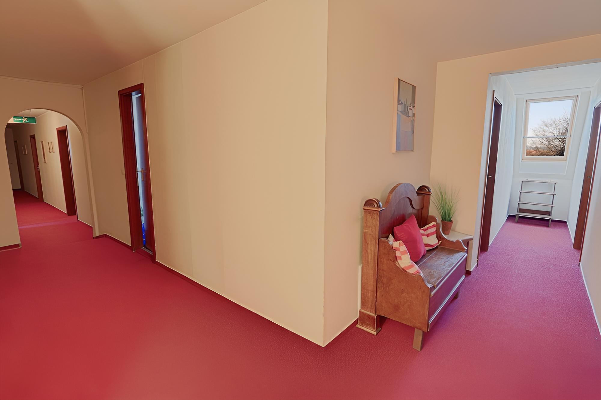 Hotel Krone en Bataypora