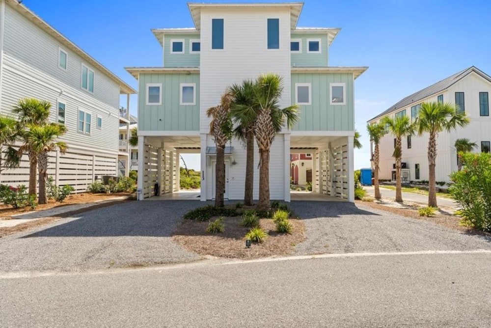 Beach House - Our Cabana by PHG