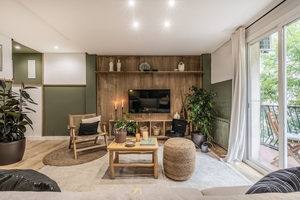 Luque - 3 Bedrooms and Balcony in Lista