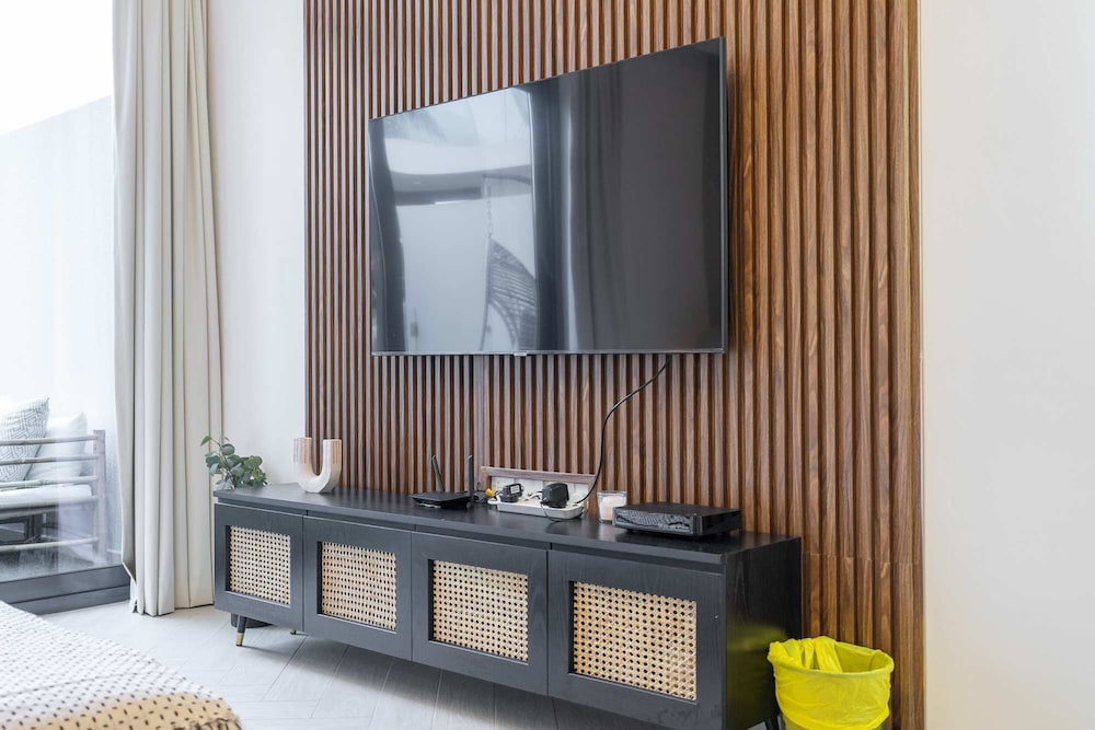 Peaceful Studio - Perfect for Relaxation in JVC