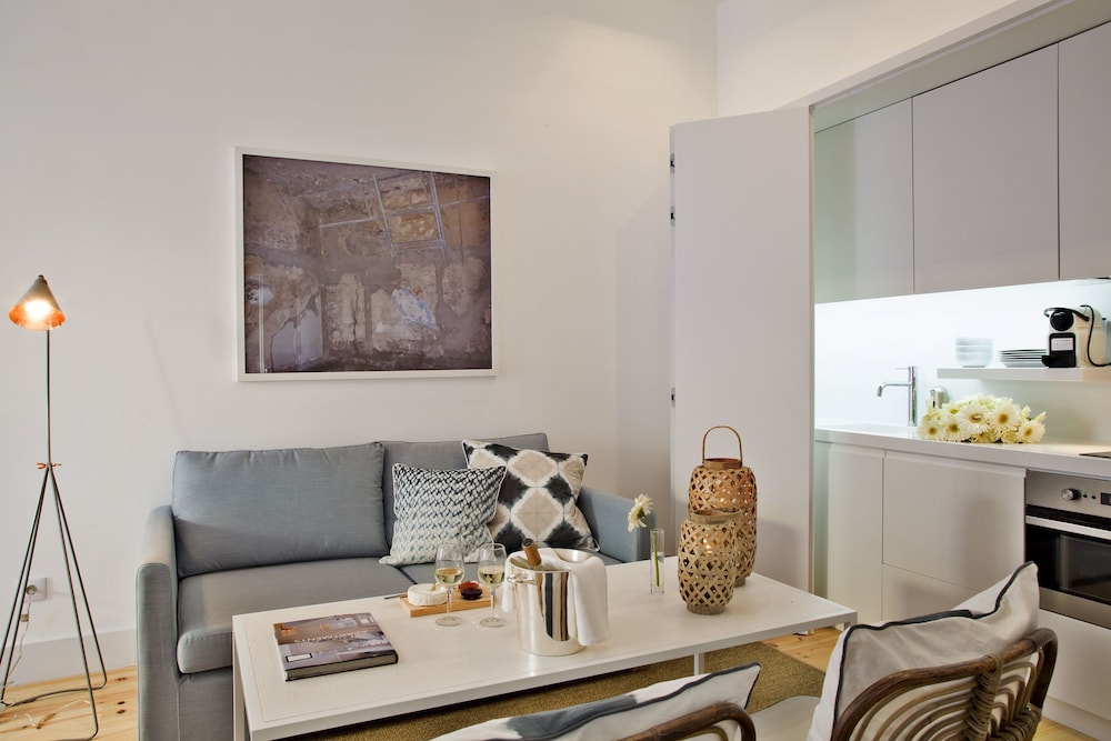 Lisbon Five Stars Apartments Combro 77