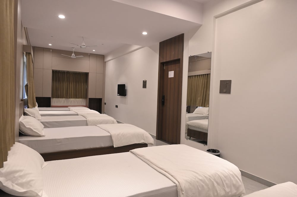 Plumeria Hotel