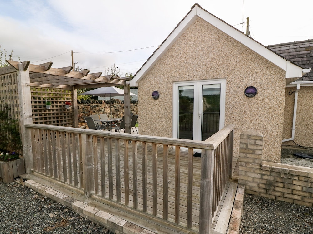 Felin Cottage