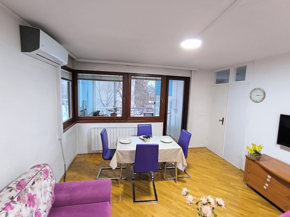 Chengic Villa Comfort - Modern 2-Bedroom