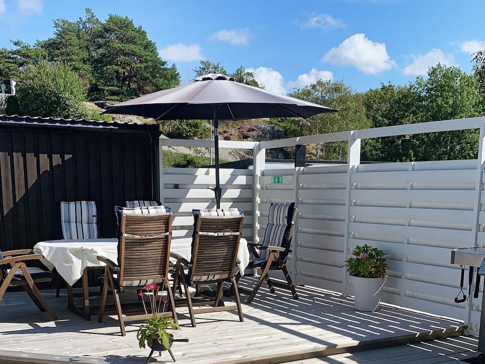 5 Person Holiday Home in Vastra Frolunda view 5