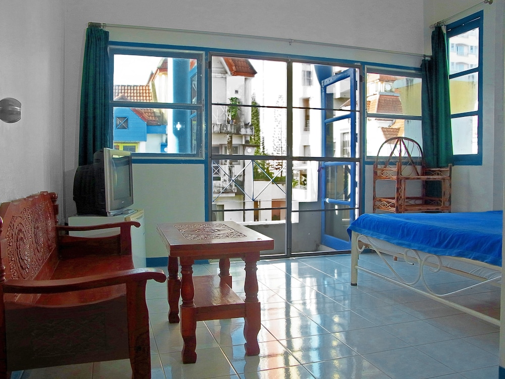 Niku Guesthouse