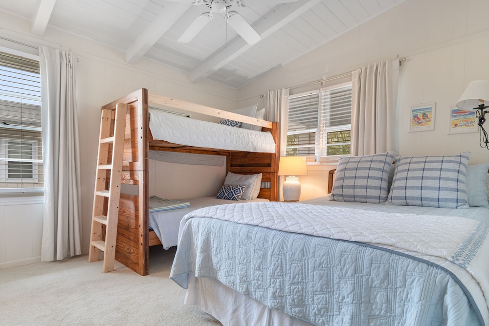 Lachicotte Vacation Rentals