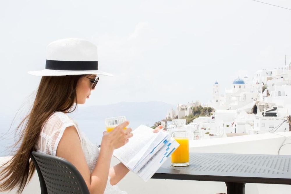 Agave Santorini Design Boutique Hotel
