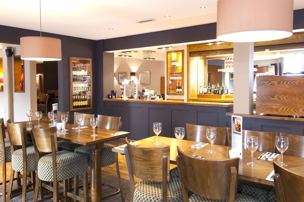 Premier Inn High Wycombe Central, photo 11