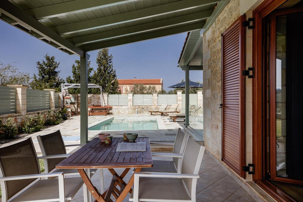 Pamima Villa Chania view 5