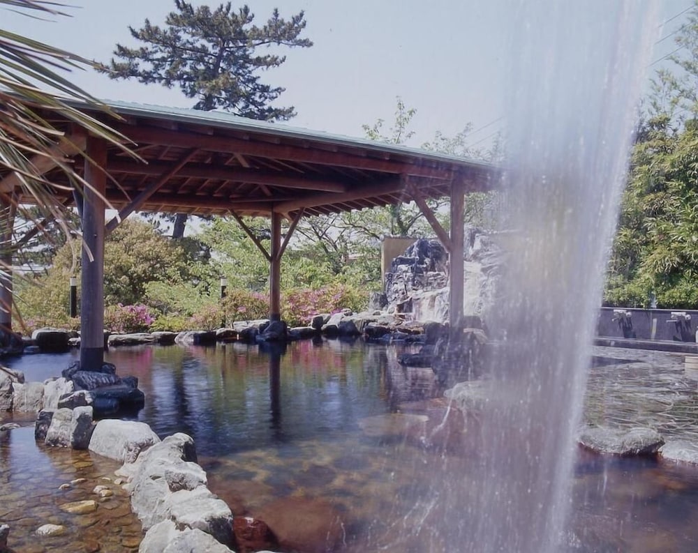 Miya Onsen Higaki Hotel