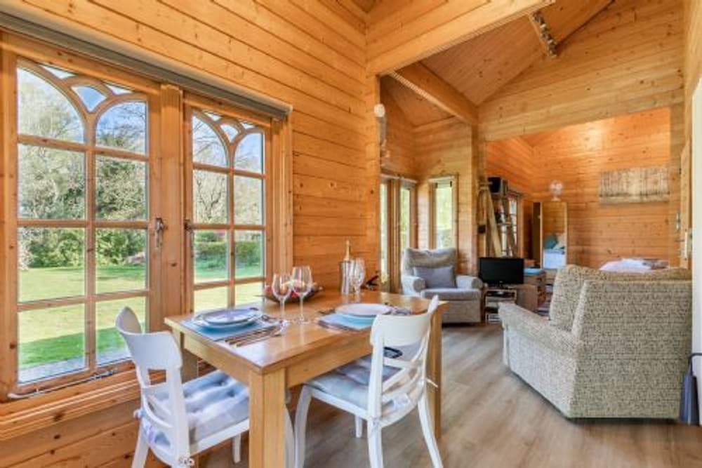 Host Stay Violet Lodge view 4
