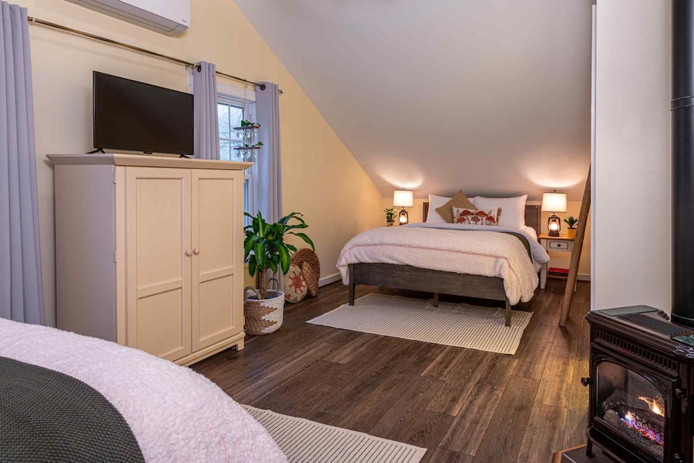 Tucker Hill Lodge