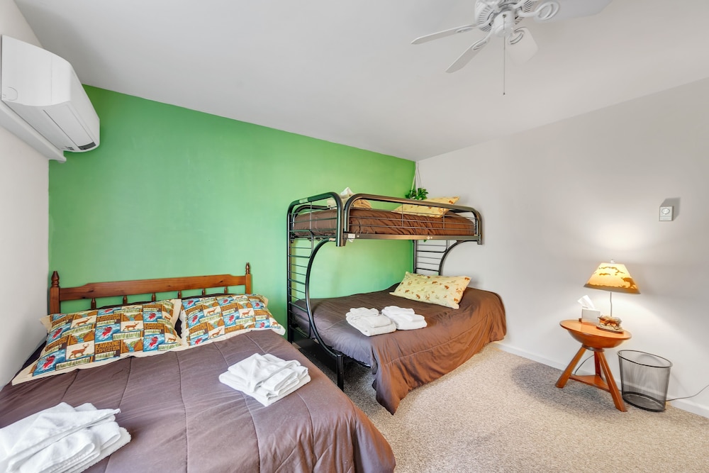 Uncas 16n - Spacious & Scenic Townhome 2 Bedroom Townhouse by The Summit at Gore Mountain