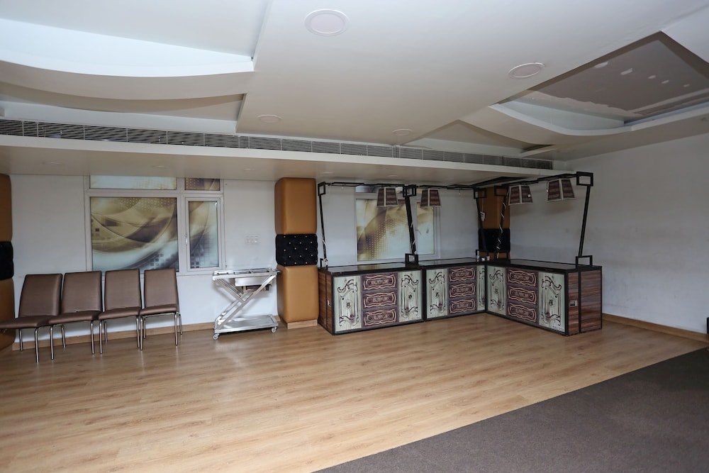 OYO 5663 GS Inn