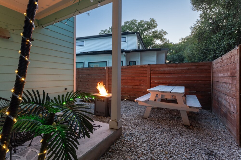 Upstay Entertainment Hub w Games & Outdoor Firepit