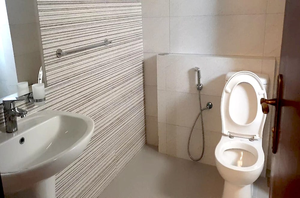Al Faris Suite 2