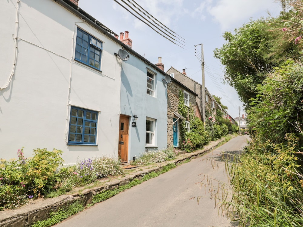 Lea Cottage