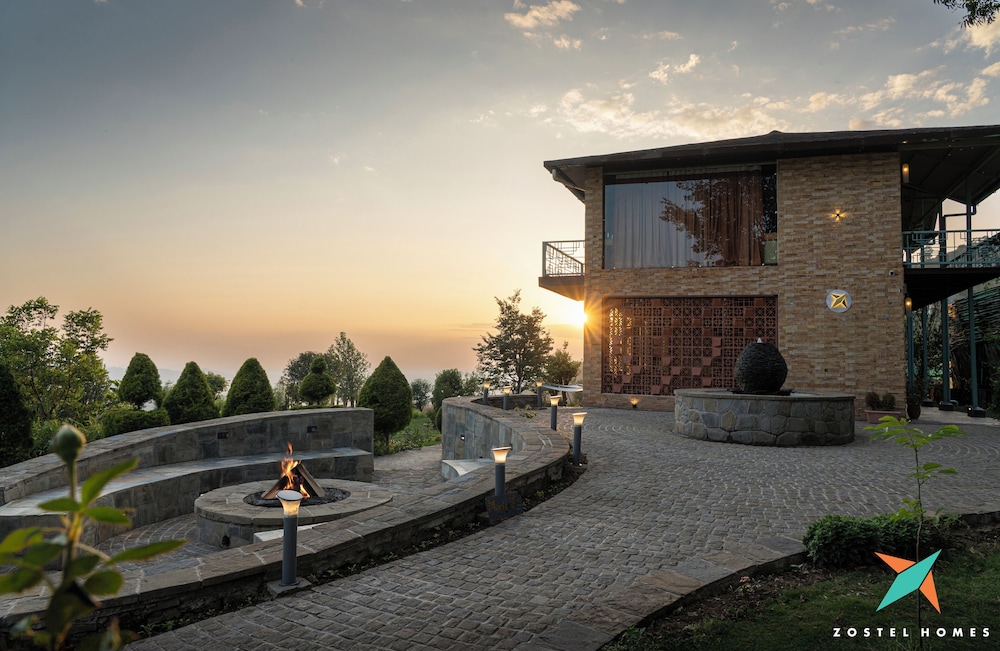 Zostel Homes Bir