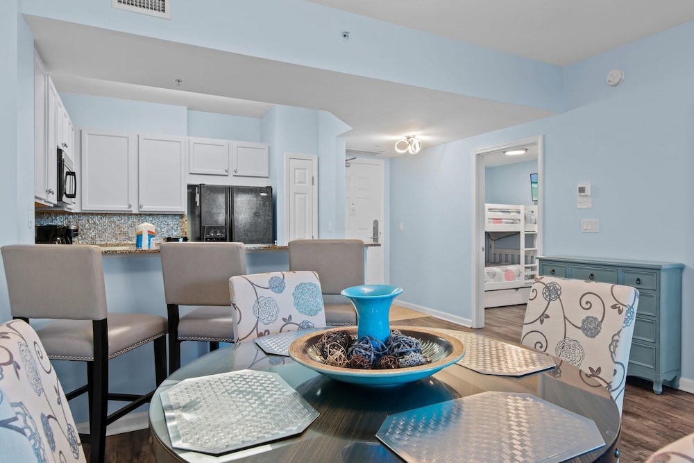 Palms Resort #2406 Jr. 2BR