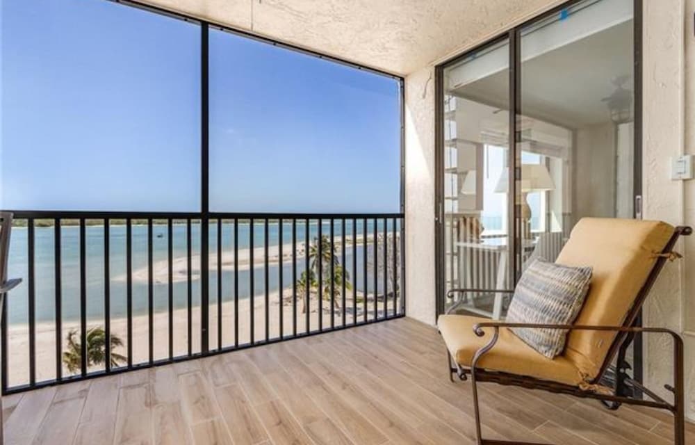 Beachfront Escape in Fort Myers Beach