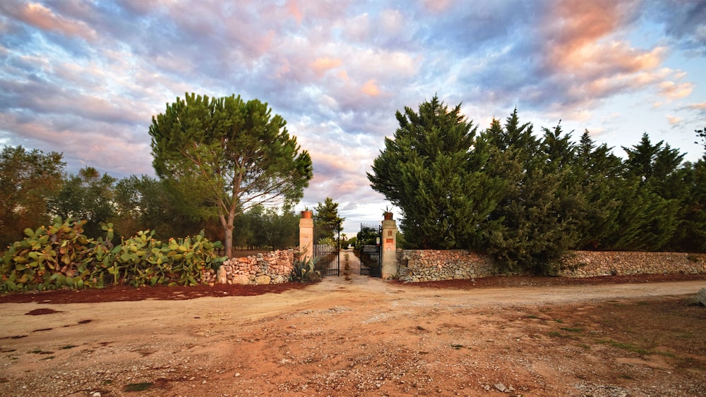 Masseria Le Pezzate view 5