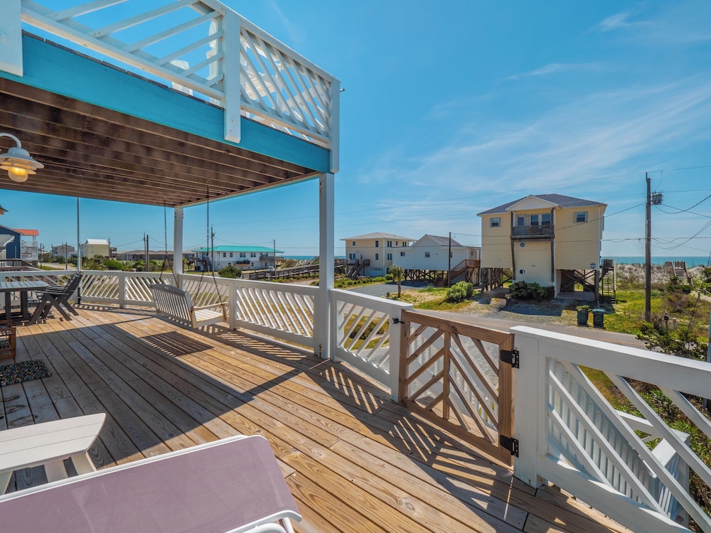 The Water Bear by Topsail Realty