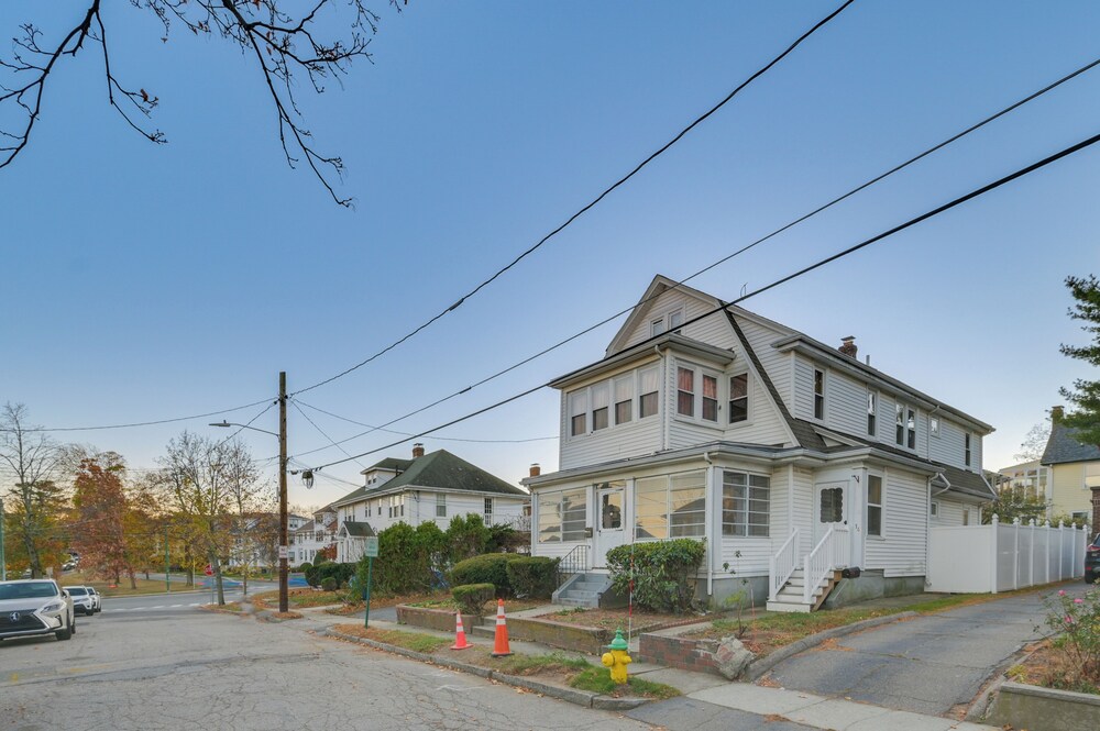 Belmont Home < 3 Mi to Harvard Square!