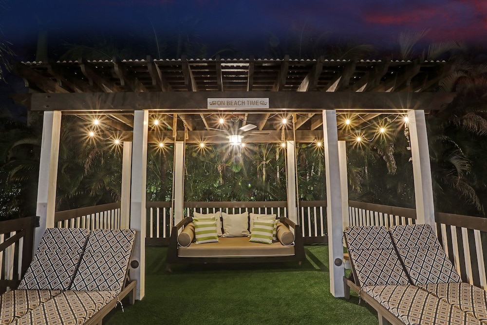 Sophia's Luxury Compound Resort w/ Heated Pool!