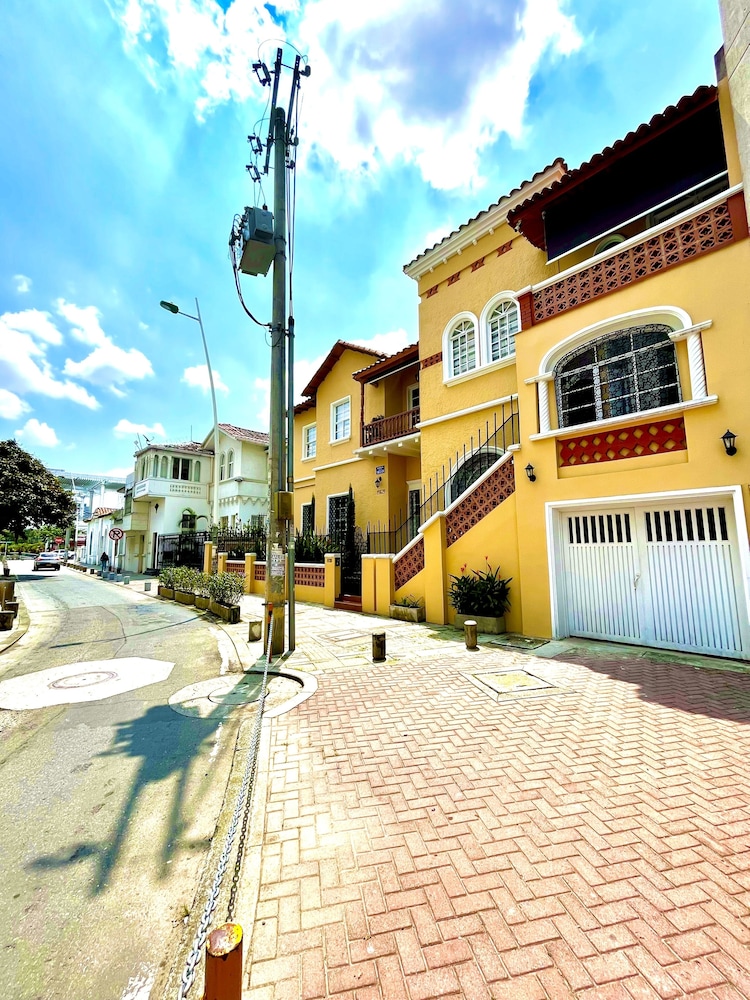 Casa Rambla Serra