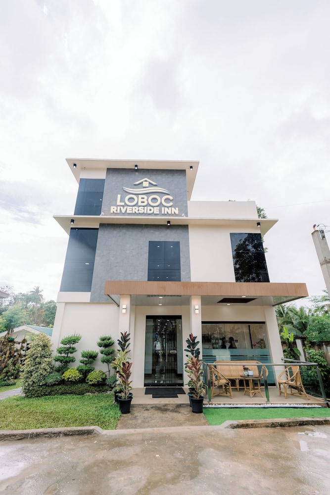 LOBOC RIVERSIDE INN and RESTAURANT